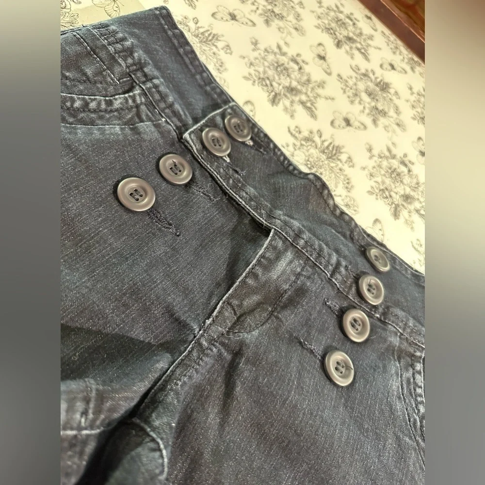 ZANADI High Waisted Shorts, Juniors Size 9 - Picture 4 of 8